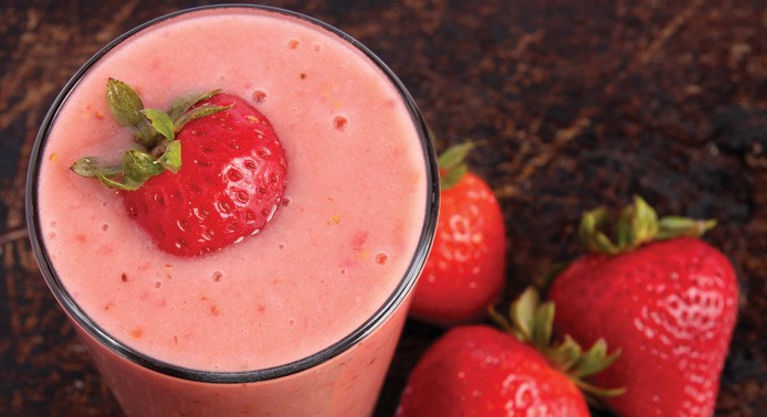 Vitamix Personal Adapter and Strawberry Raspberry Smoothie Recipe